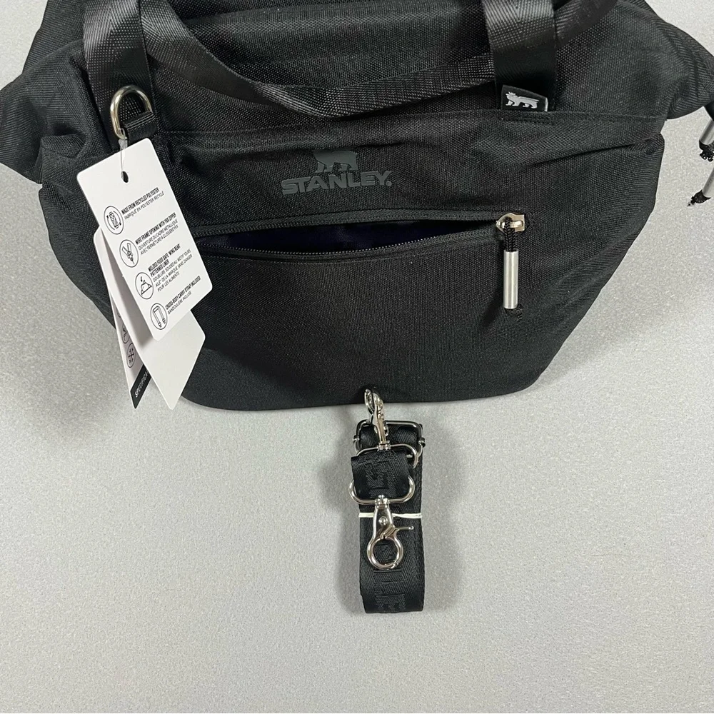 🖤 Stanley Julienne Mini Cooler – 7.2QT / 7L – Black – NWT Crossbody Lunch Bag - Picture 12 of 13
